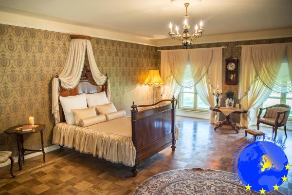 Pakruojis Manor'S Palace Boutique Hotel エクステリア 写真