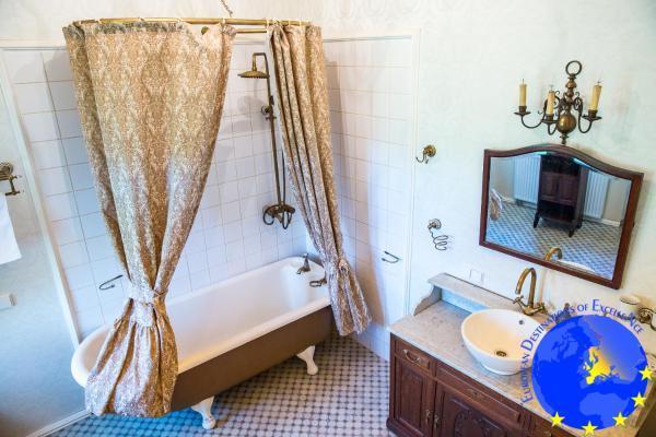 Pakruojis Manor'S Palace Boutique Hotel エクステリア 写真