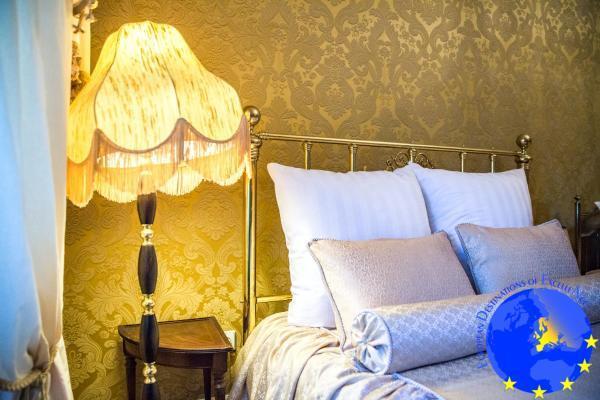 Pakruojis Manor'S Palace Boutique Hotel エクステリア 写真