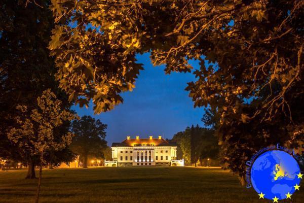 Pakruojis Manor'S Palace Boutique Hotel エクステリア 写真
